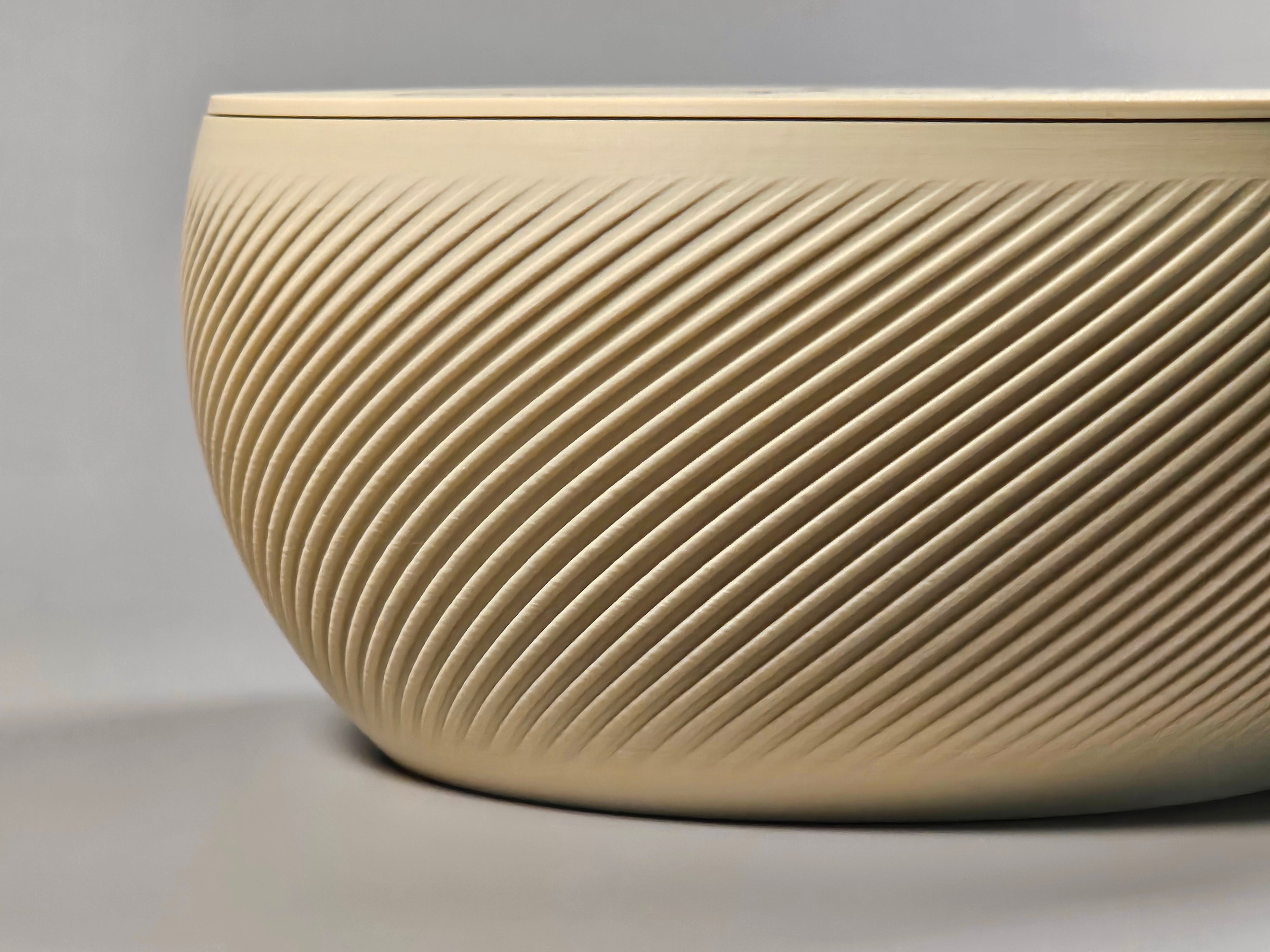 Bol à pistaches avec récupérateur