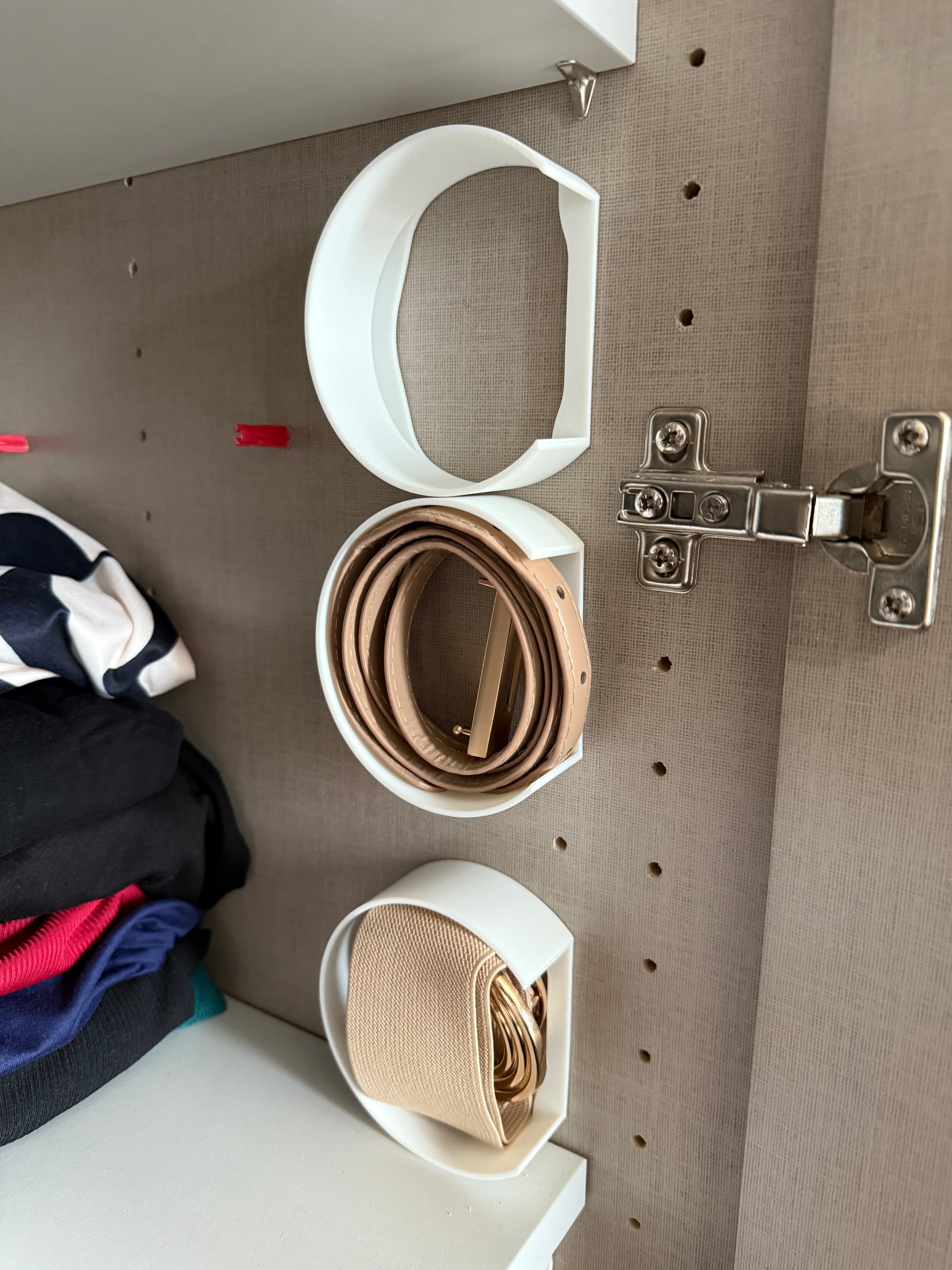 Organisateur de Ceintures pour Placard