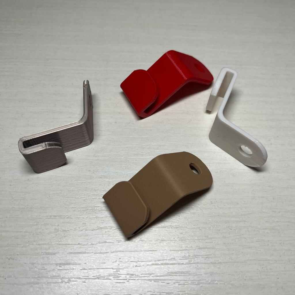 4 Connecteurs de cintre - Gain de place